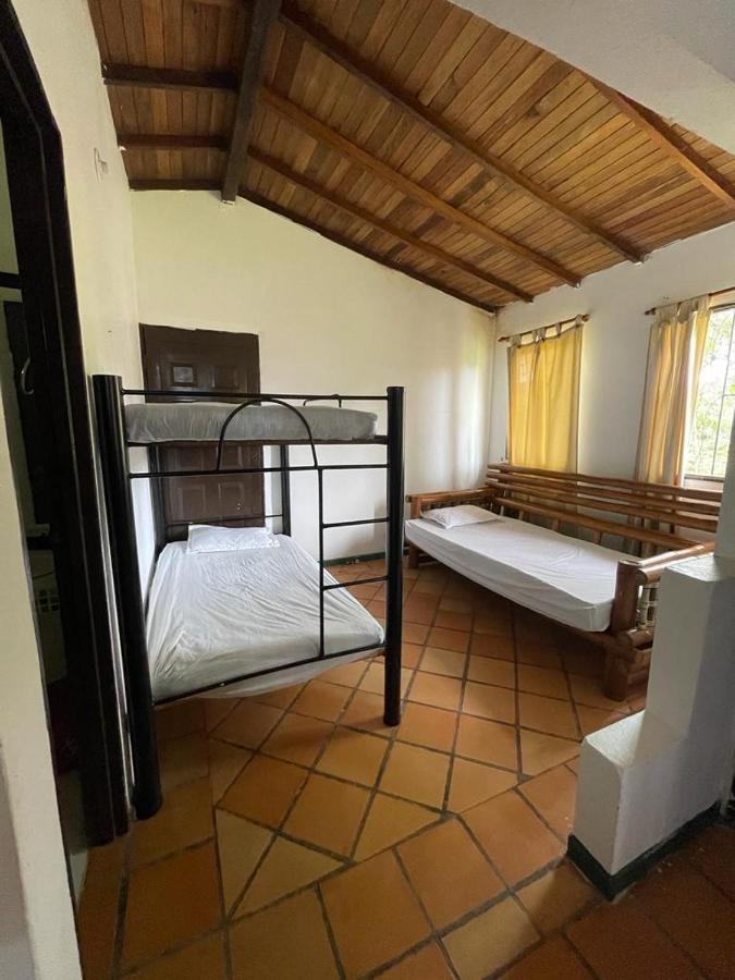 Hotel Candilejas Puerto Berrio Εξωτερικό φωτογραφία